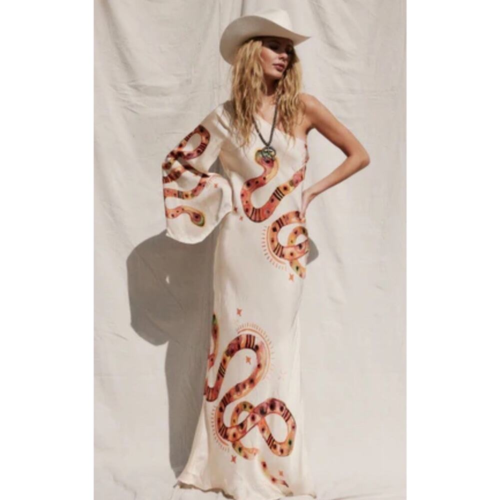 Jen’s Pirate booty $248 Women’s Patterned One Sleeve Dress Size S Peach P9